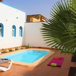 Villa Eesha By Privilege Bay *